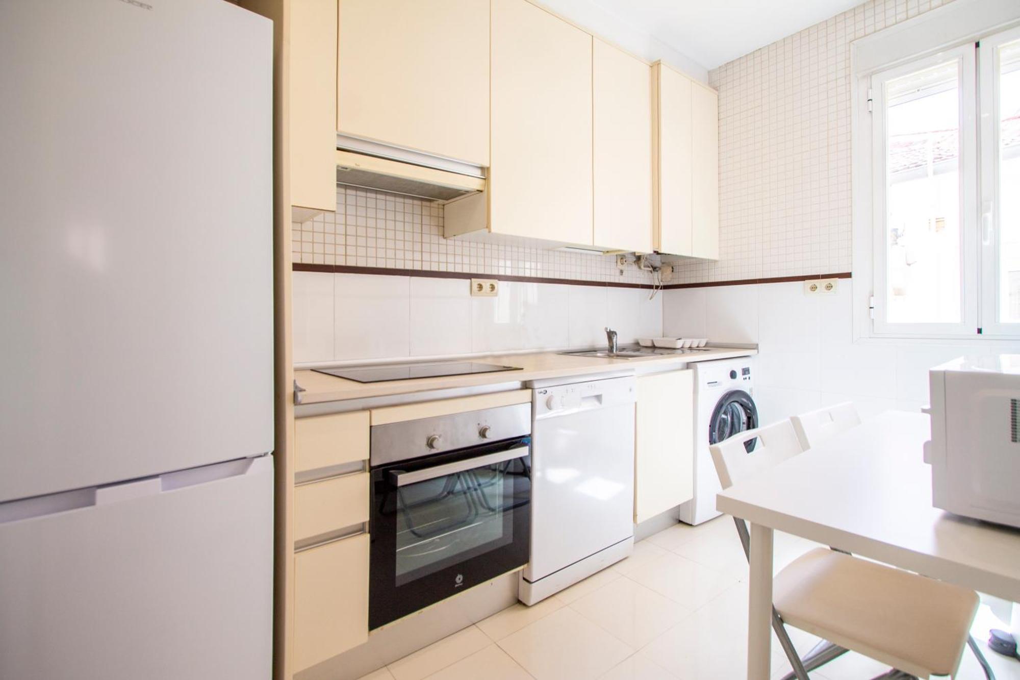 Apartamentos Dali Madri Exterior foto